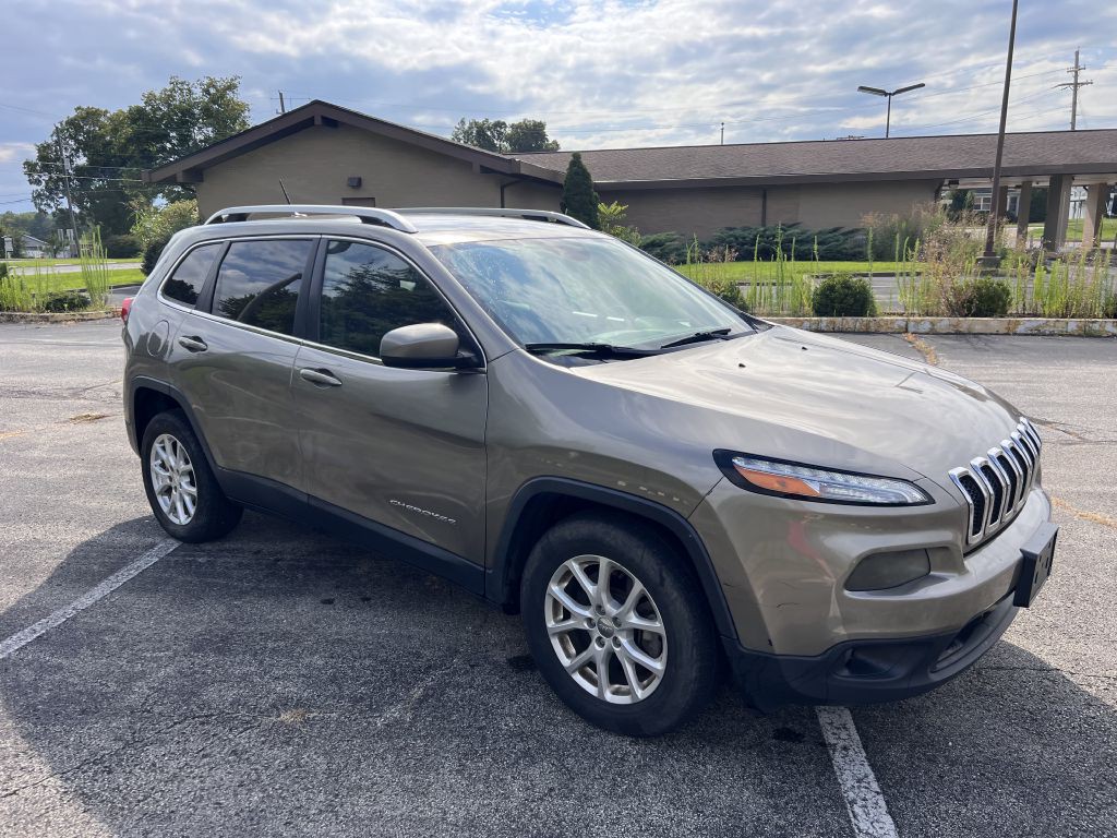 2017 Jeep Cherokee Image 3