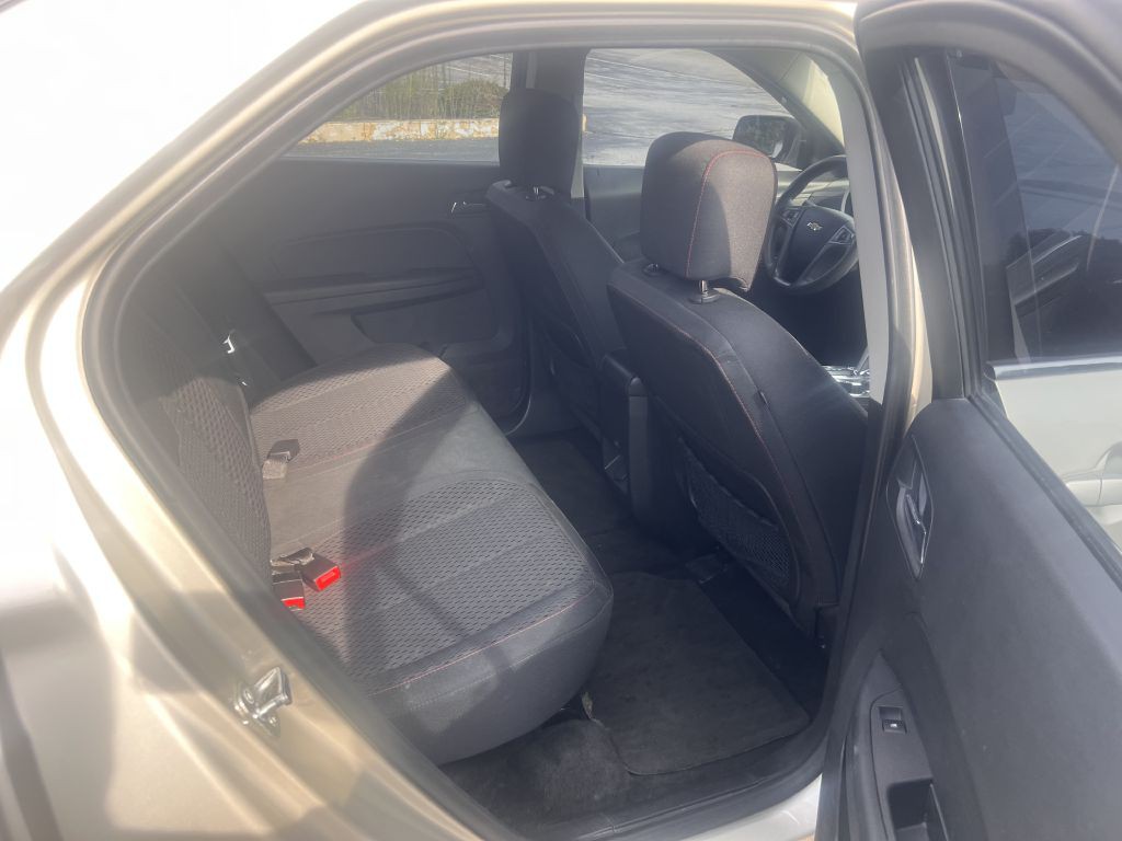 2015 Chevrolet Equinox Image 13