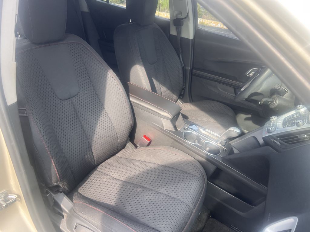 2015 Chevrolet Equinox Image 14
