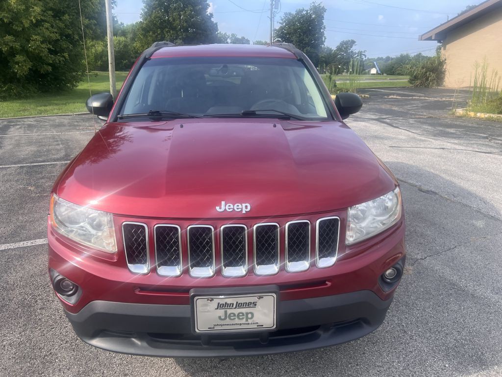 2017 Jeep Compass Image 2