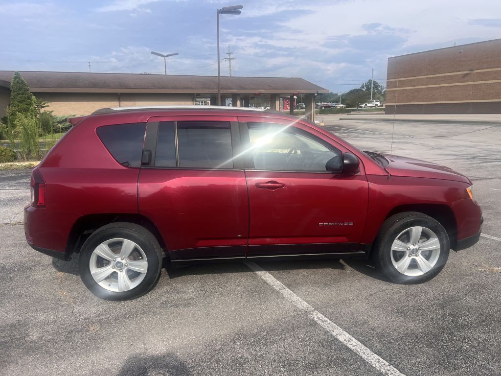 2017 Jeep Compass Image 4