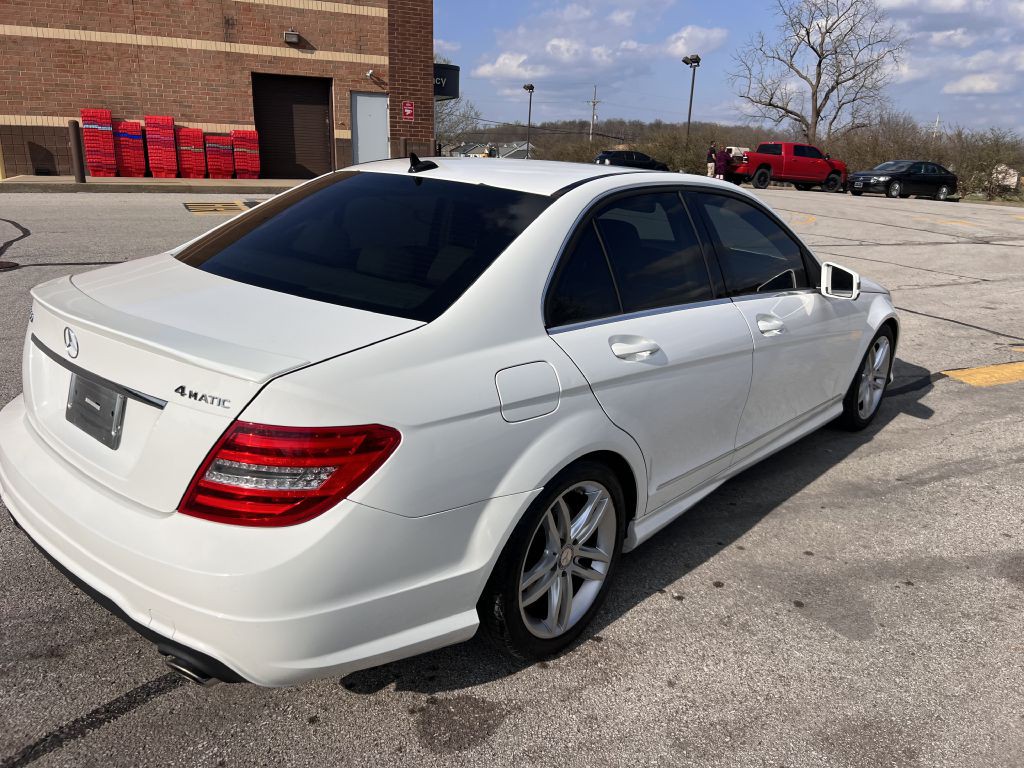 2013 Mercedes-Benz C-Class Image 5
