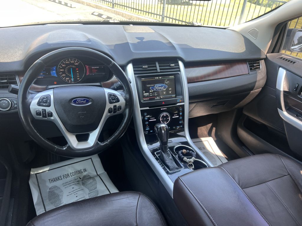 2011 Ford Edge Image 11