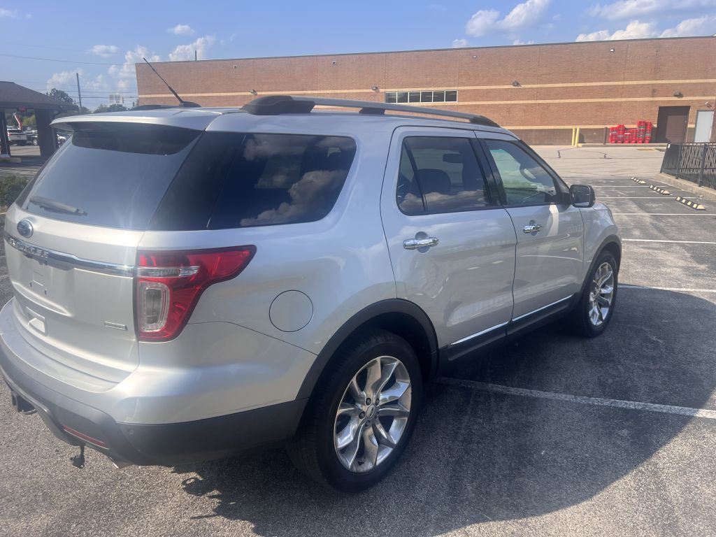 2013 Ford Explorer Image 5