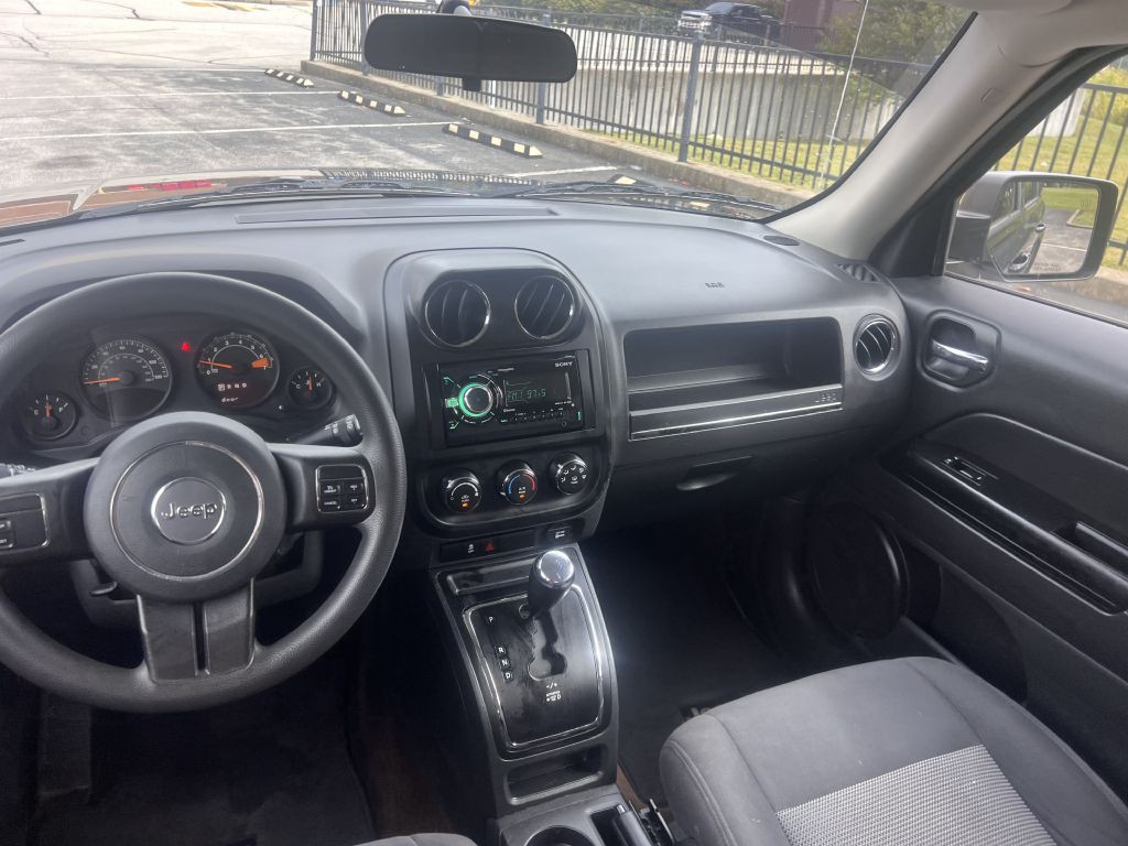 2015 Jeep Patriot Image 11