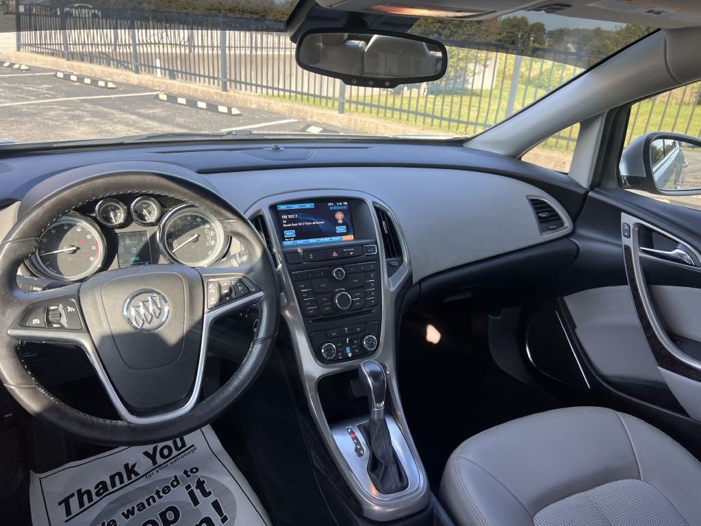 2014 Buick Verano Image 11