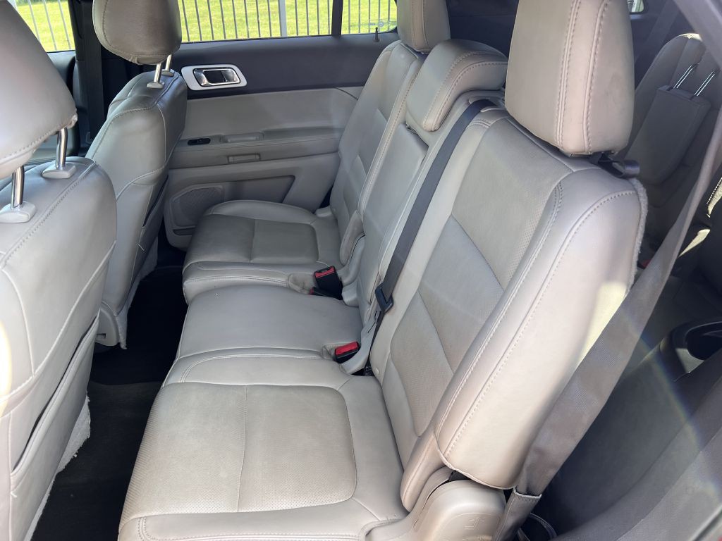 2015 Ford Explorer Image 10