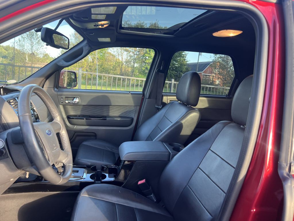 2011 Ford Escape Image 9