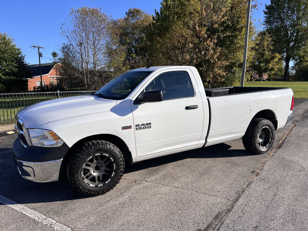 2014 RAM 1500 Image 1