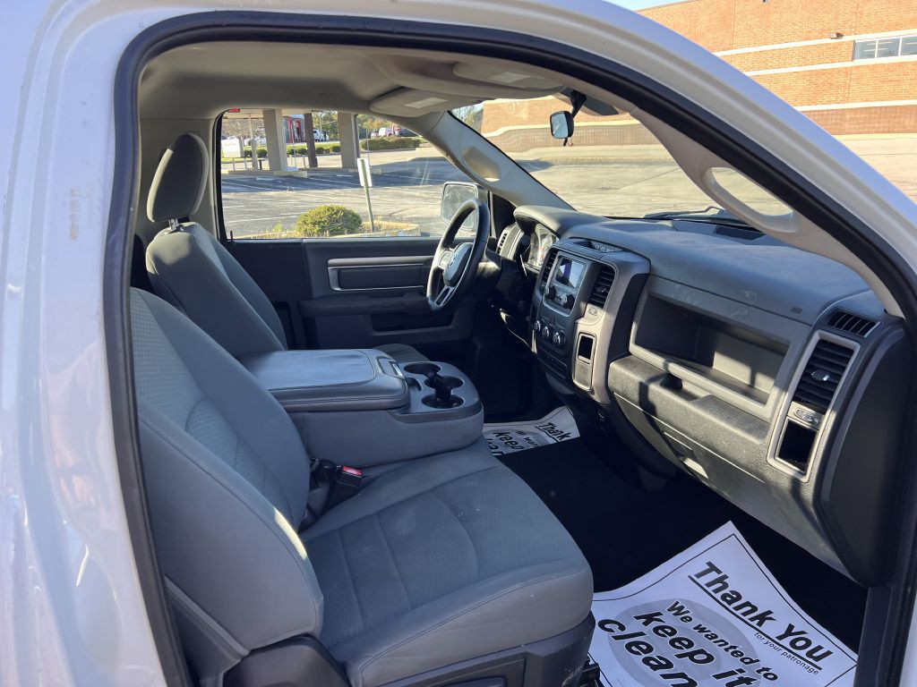 2014 RAM 1500 Image 12
