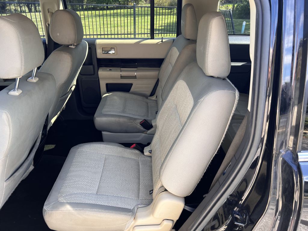 2016 Ford Flex Image 10