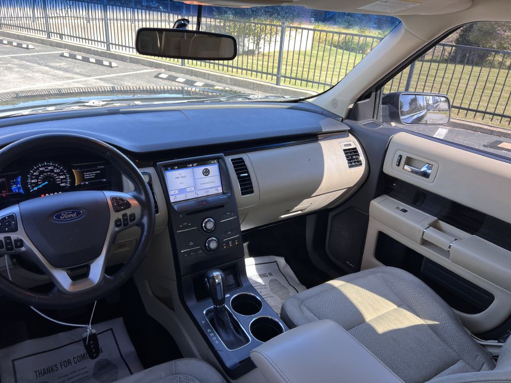 2016 Ford Flex Image 11