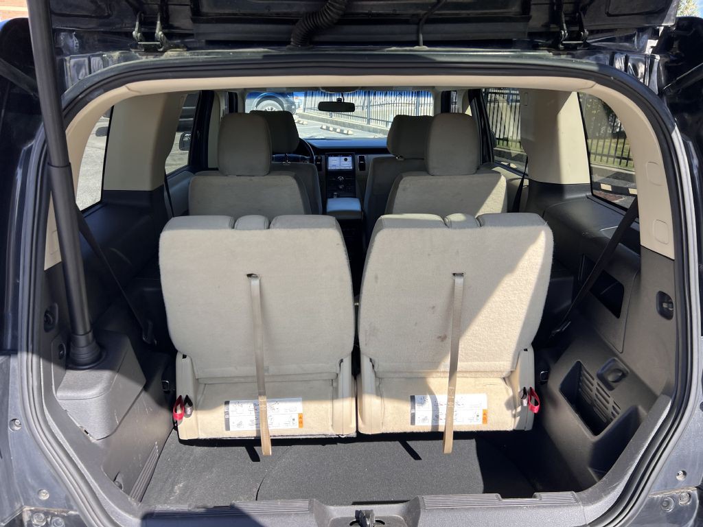 2016 Ford Flex Image 12