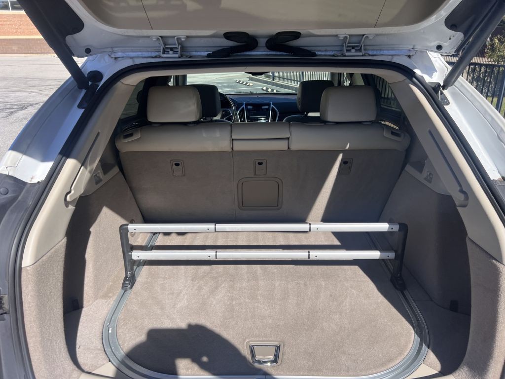 2016 Cadillac SRX Image 12
