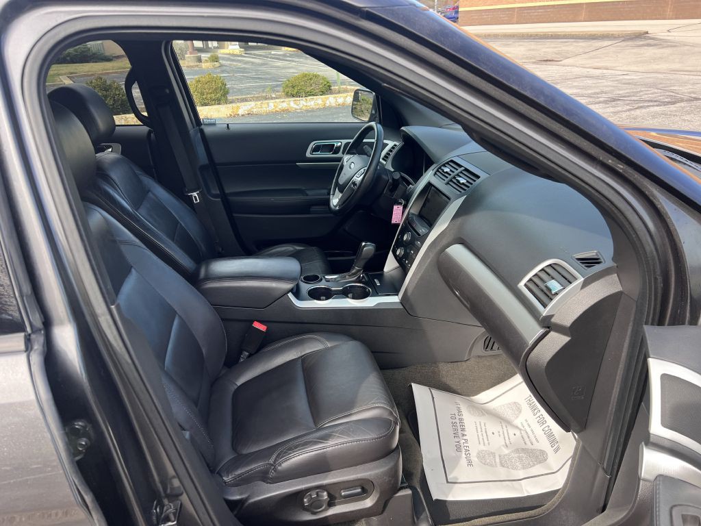2015 Ford Explorer Image 15