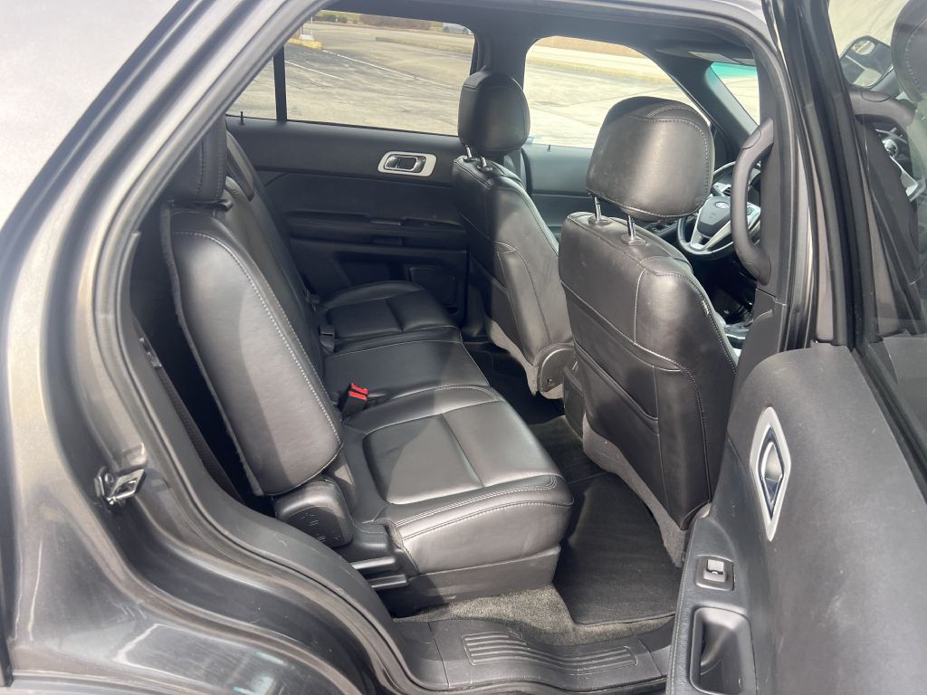 2015 Ford Explorer Image 13