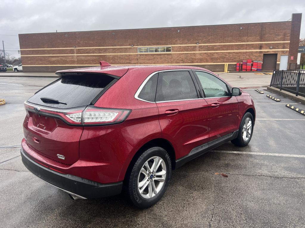 2017 Ford Edge Image 5