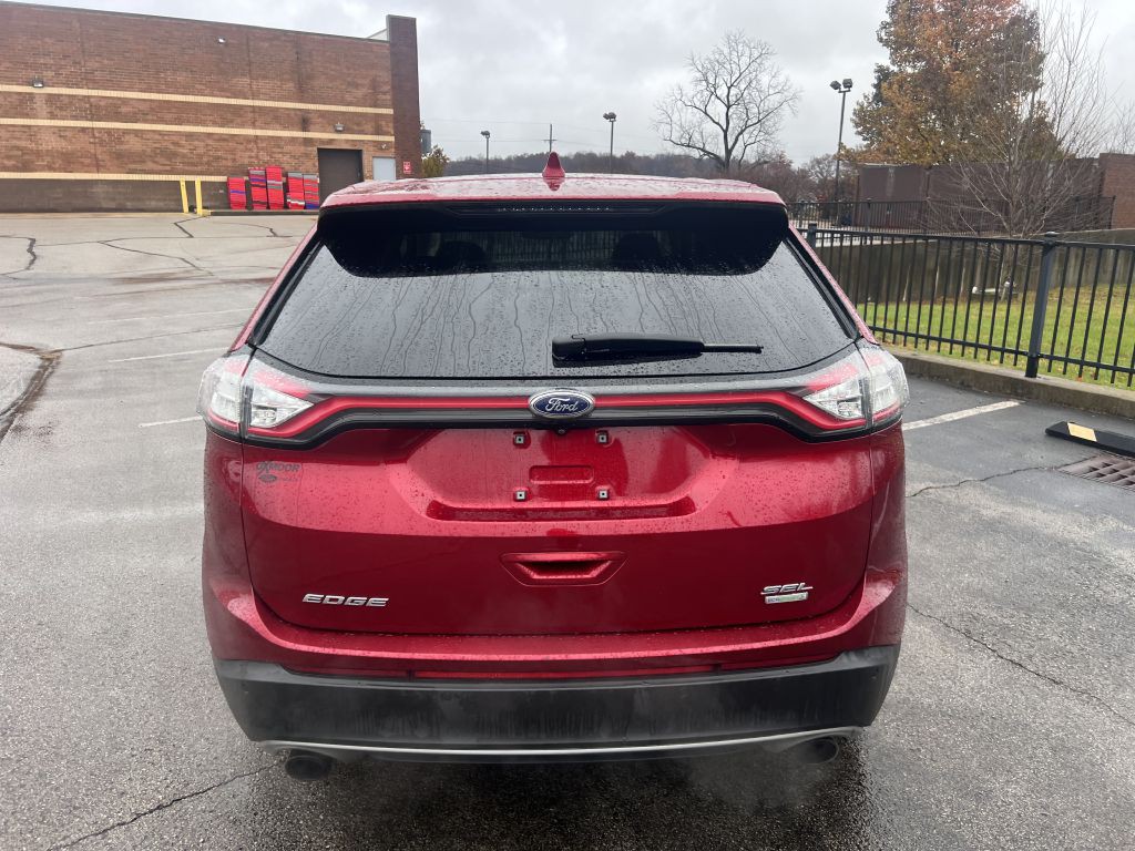 2017 Ford Edge Image 6