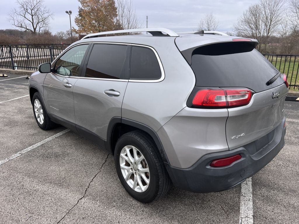 2016 Jeep Cherokee Image 7