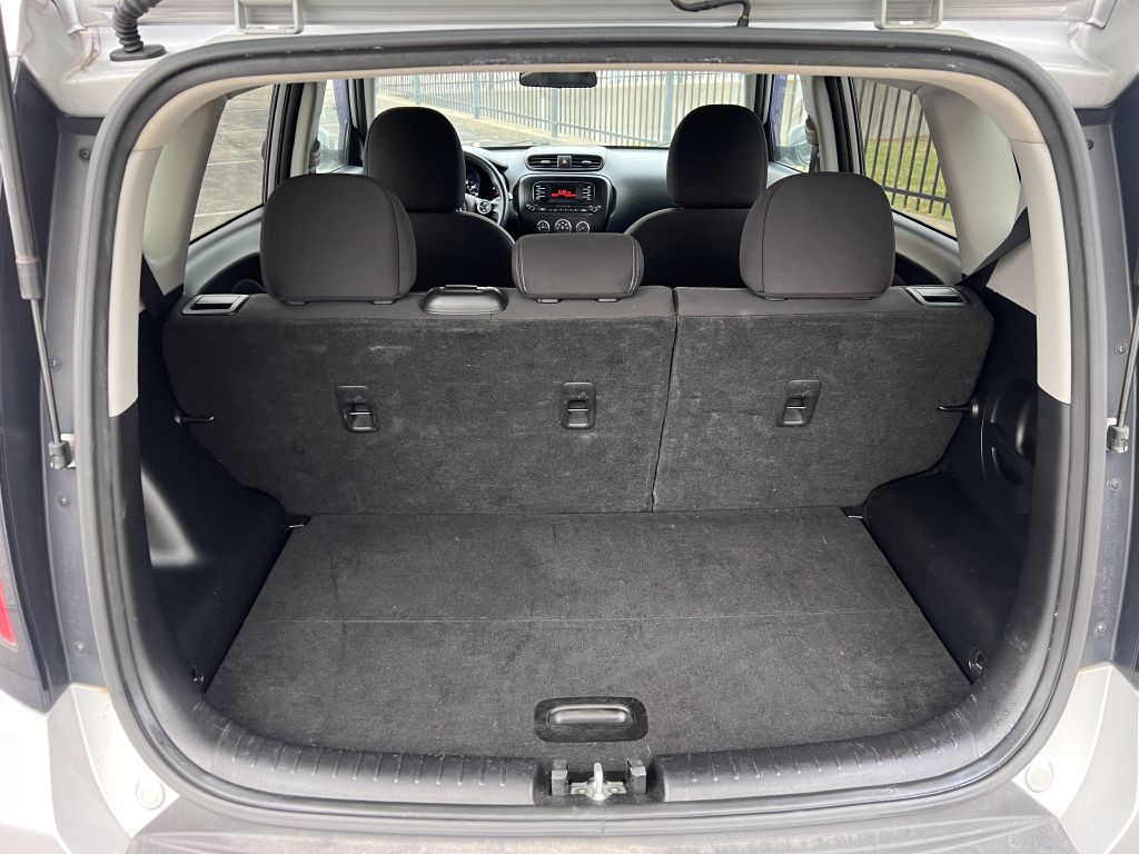 2014 Kia Soul Image 12