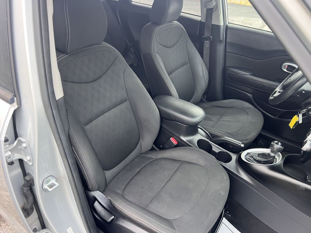 2014 Kia Soul Image 14