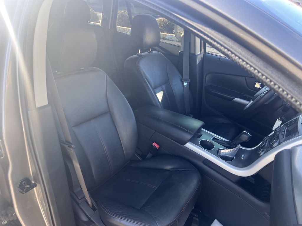 2014 Ford Edge Image 14