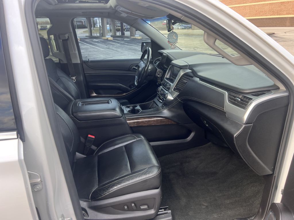 2016 Chevrolet Suburban Image 15