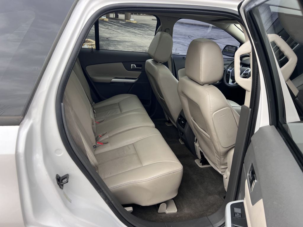 2013 Ford Edge Image 13