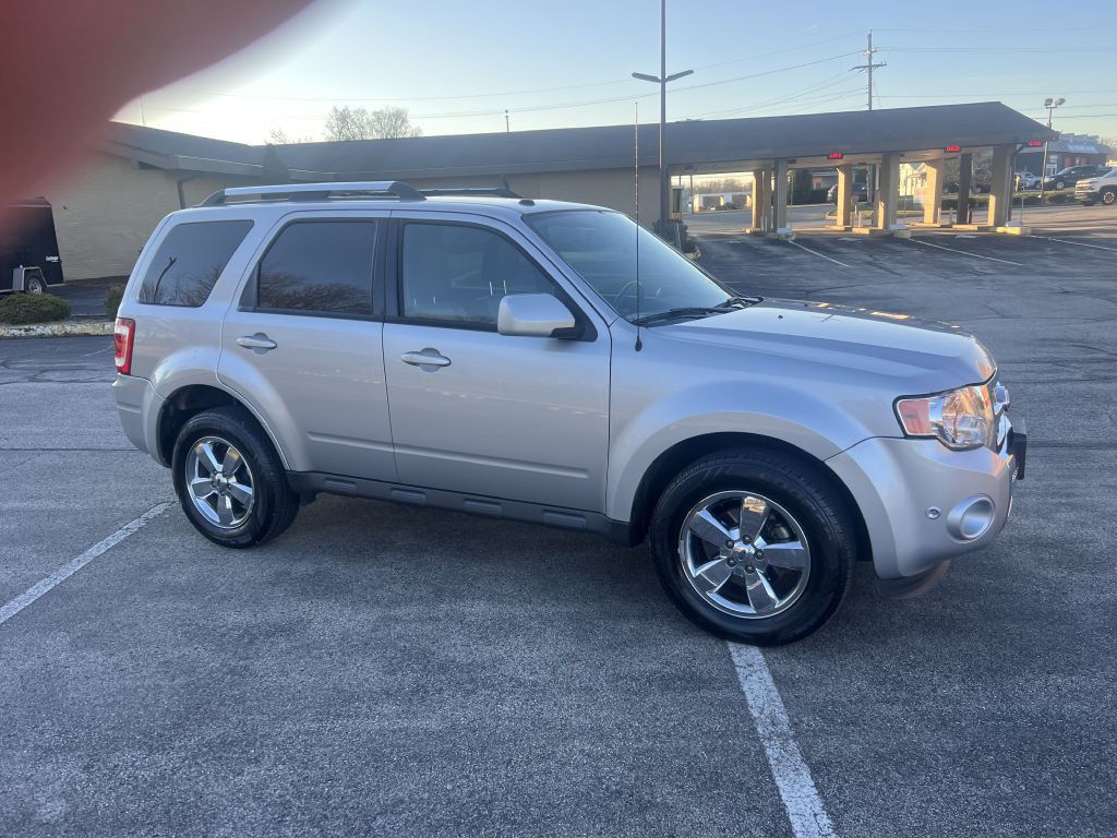 2010 Ford Escape Image 3