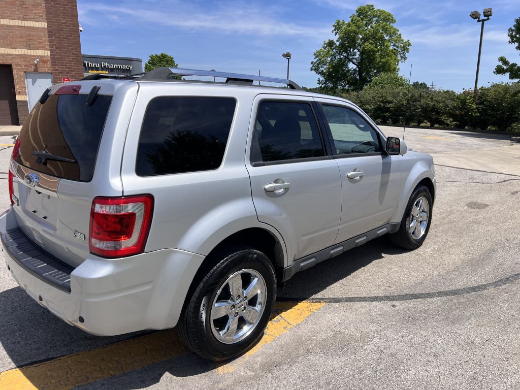 2010 Ford Escape Image 5