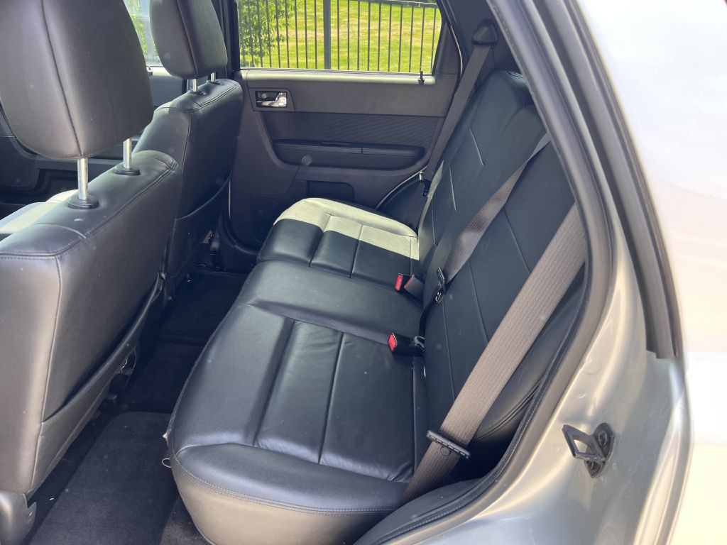 2010 Ford Escape Image 10