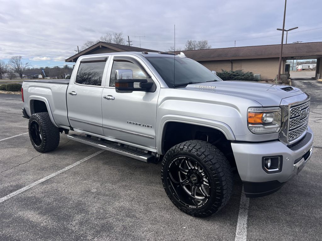 2019 GMC Sierra Image 3