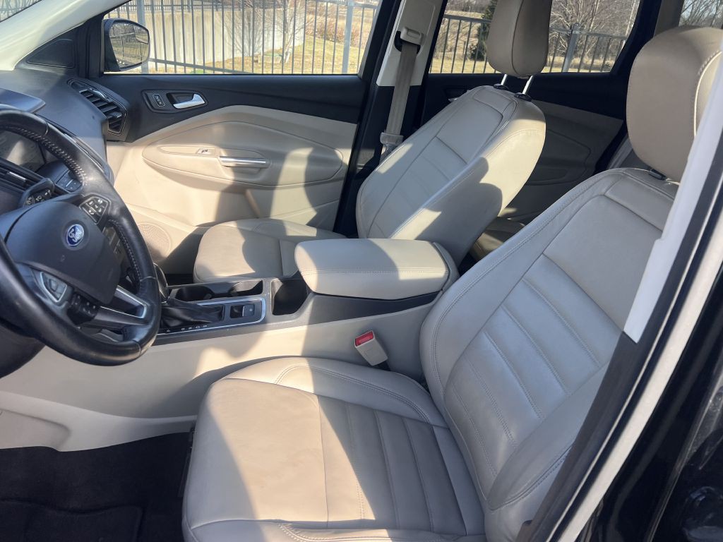 2018 Ford Escape Image 9