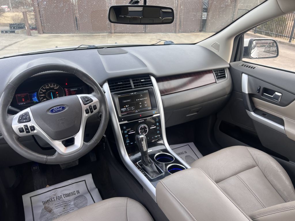 2013 Ford Edge Image 11