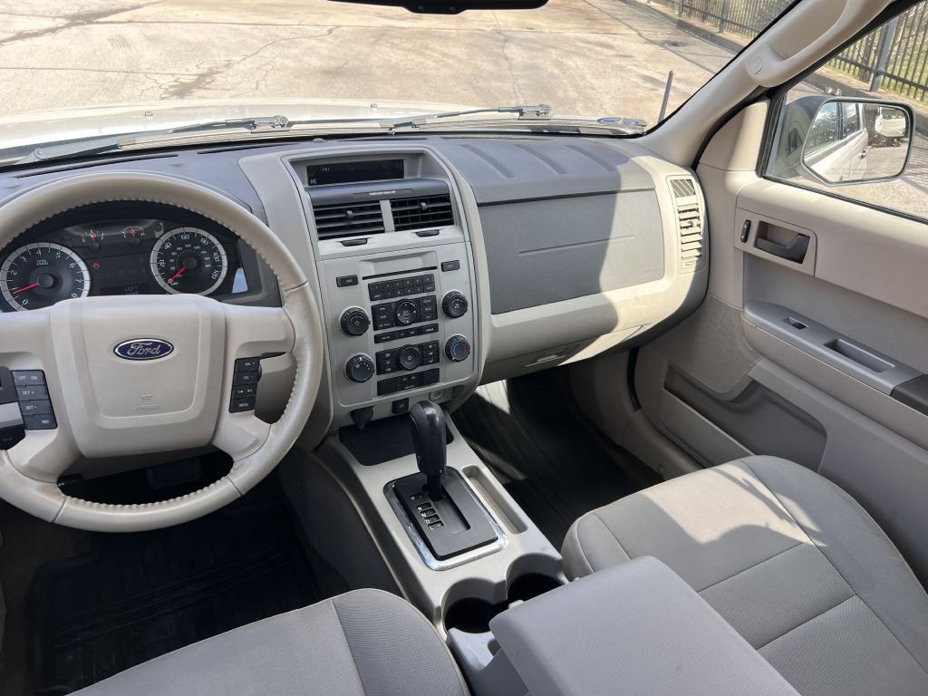 2012 Ford Escape Image 11