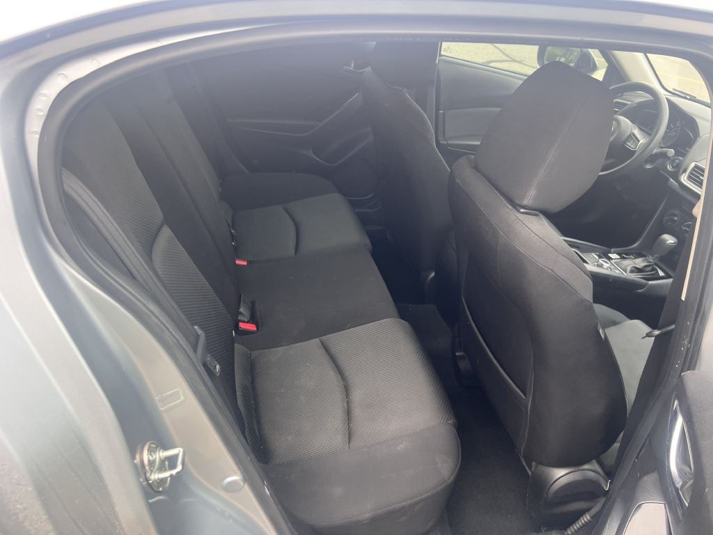 2017 Mazda Mazda3 Image 12