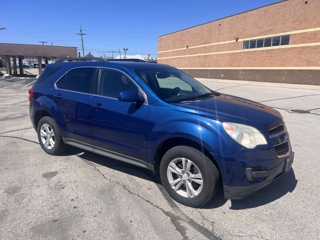2010 Chevrolet Equinox Image 2