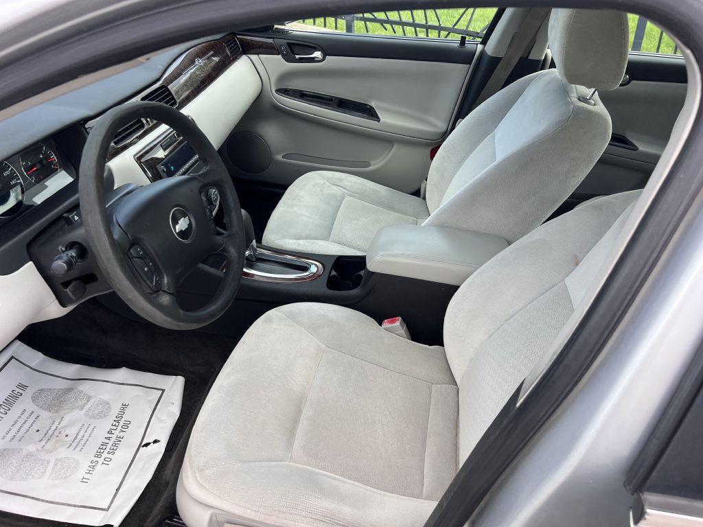2016 Chevrolet Impala Image 9