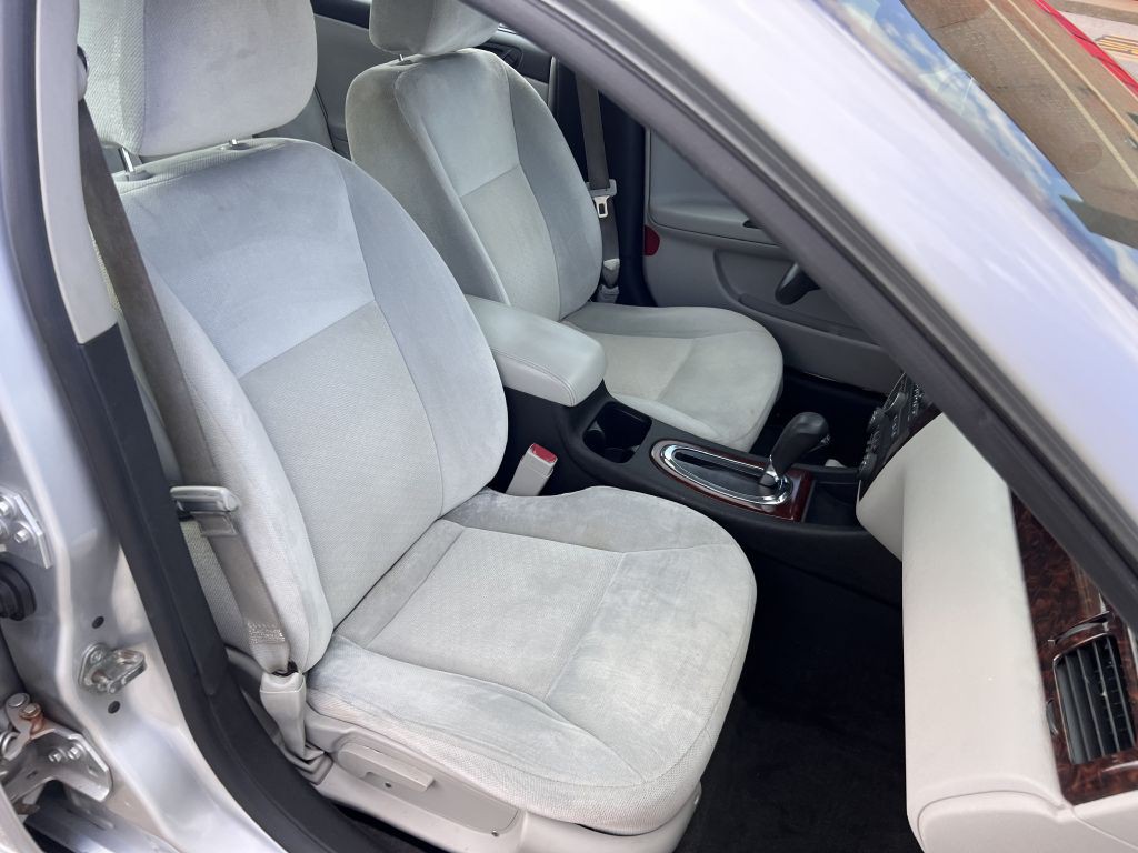 2016 Chevrolet Impala Image 14