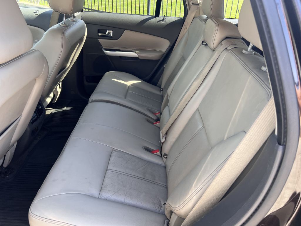 2014 Ford Edge Image 10