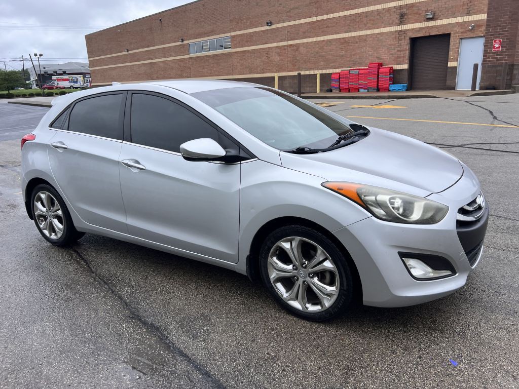 2014 Hyundai Elantra Image 3