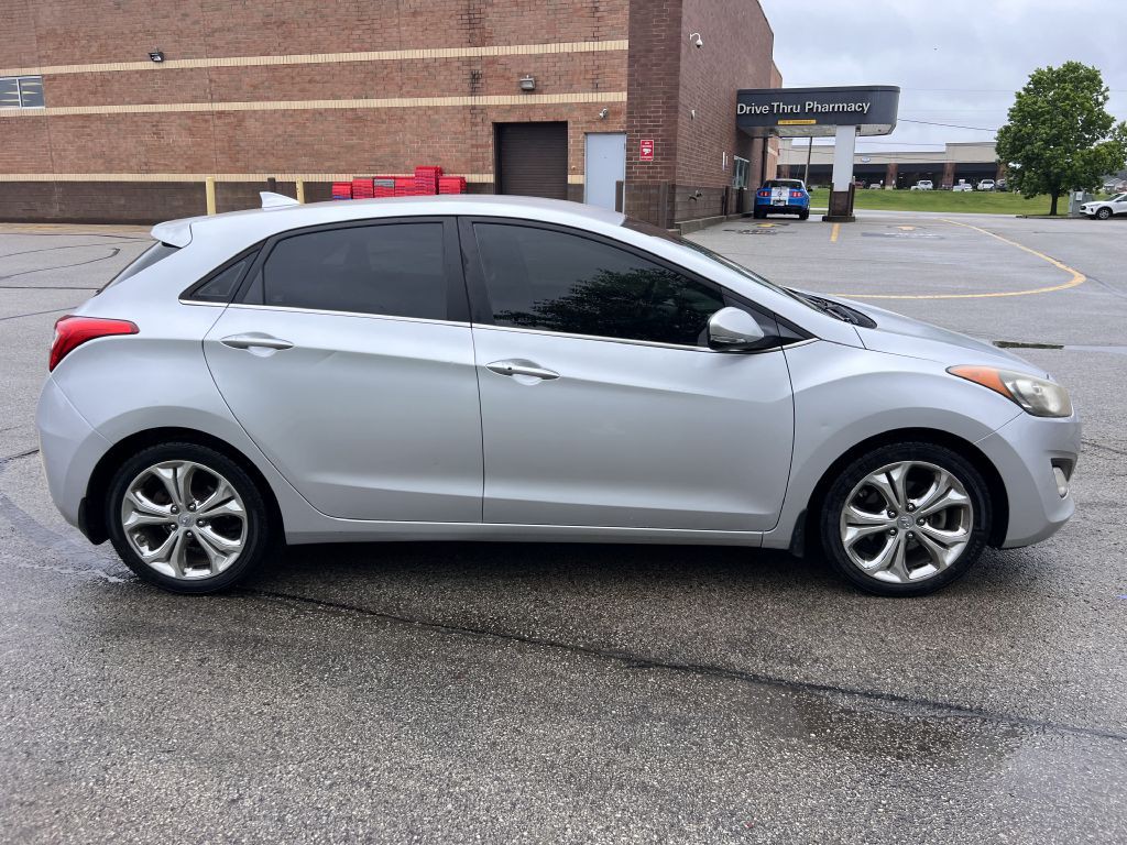 2014 Hyundai Elantra Image 4
