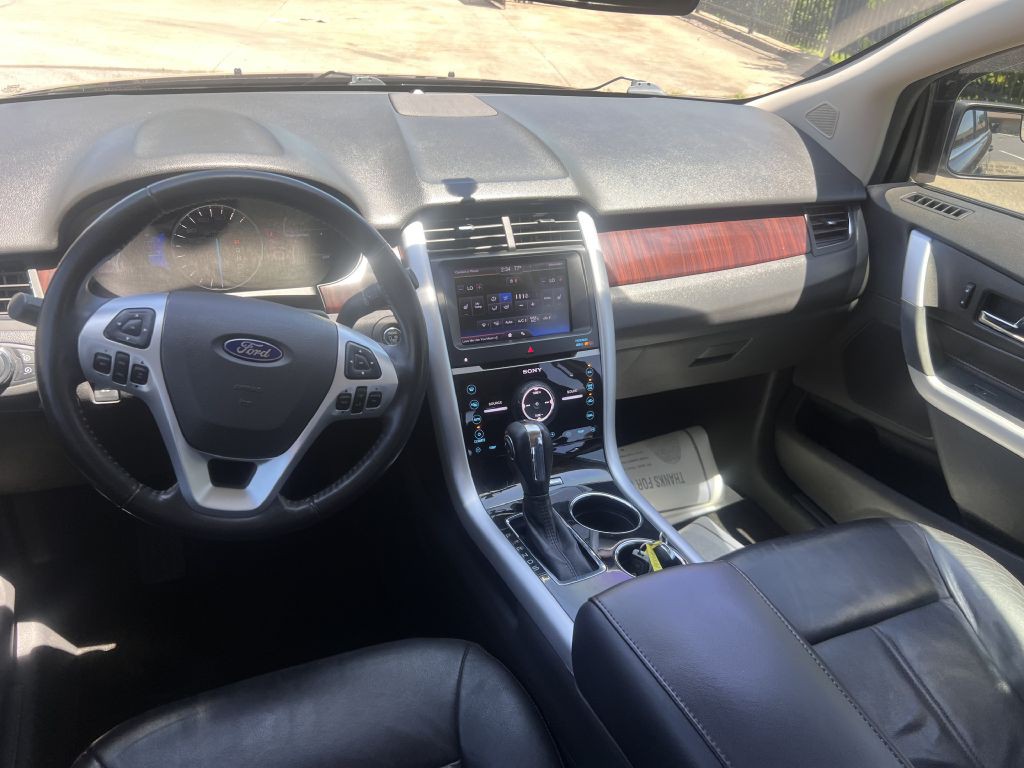 2013 Ford Edge Image 11