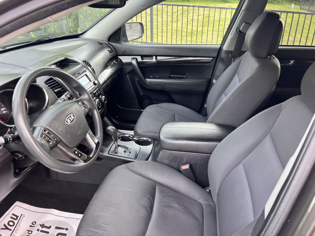 2012 Kia Sorento Image 9