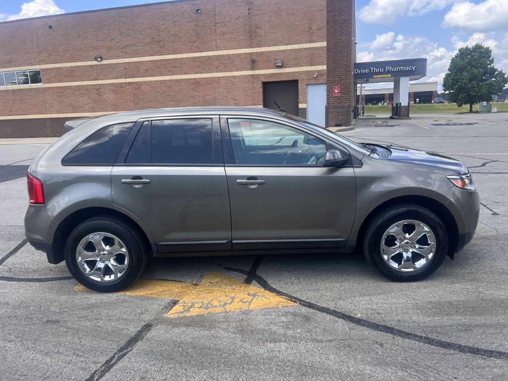 2013 Ford Edge Image 4