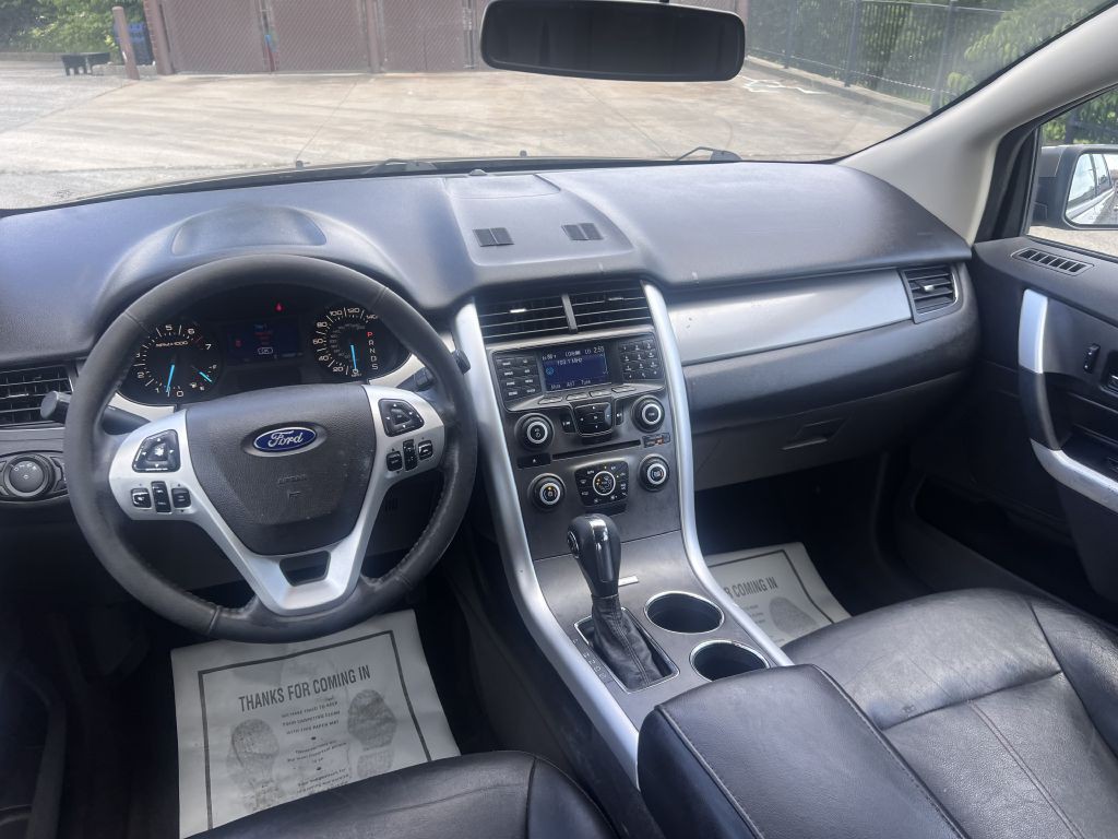 2013 Ford Edge Image 11