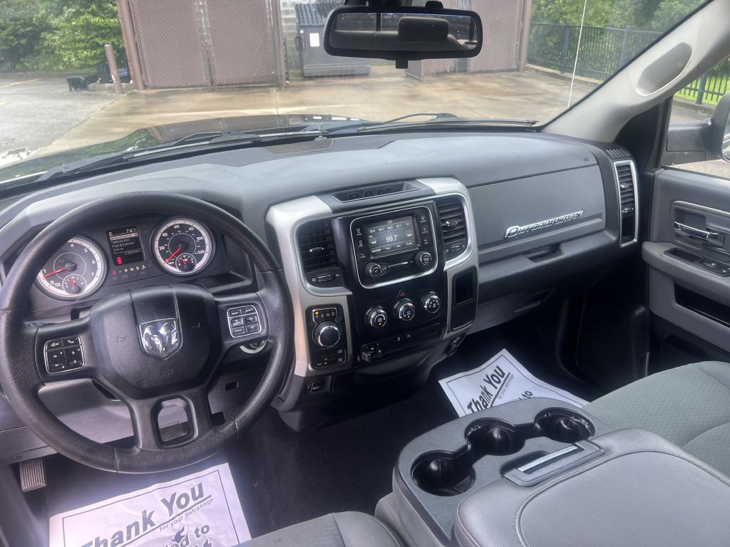 2016 RAM 1500 Image 11