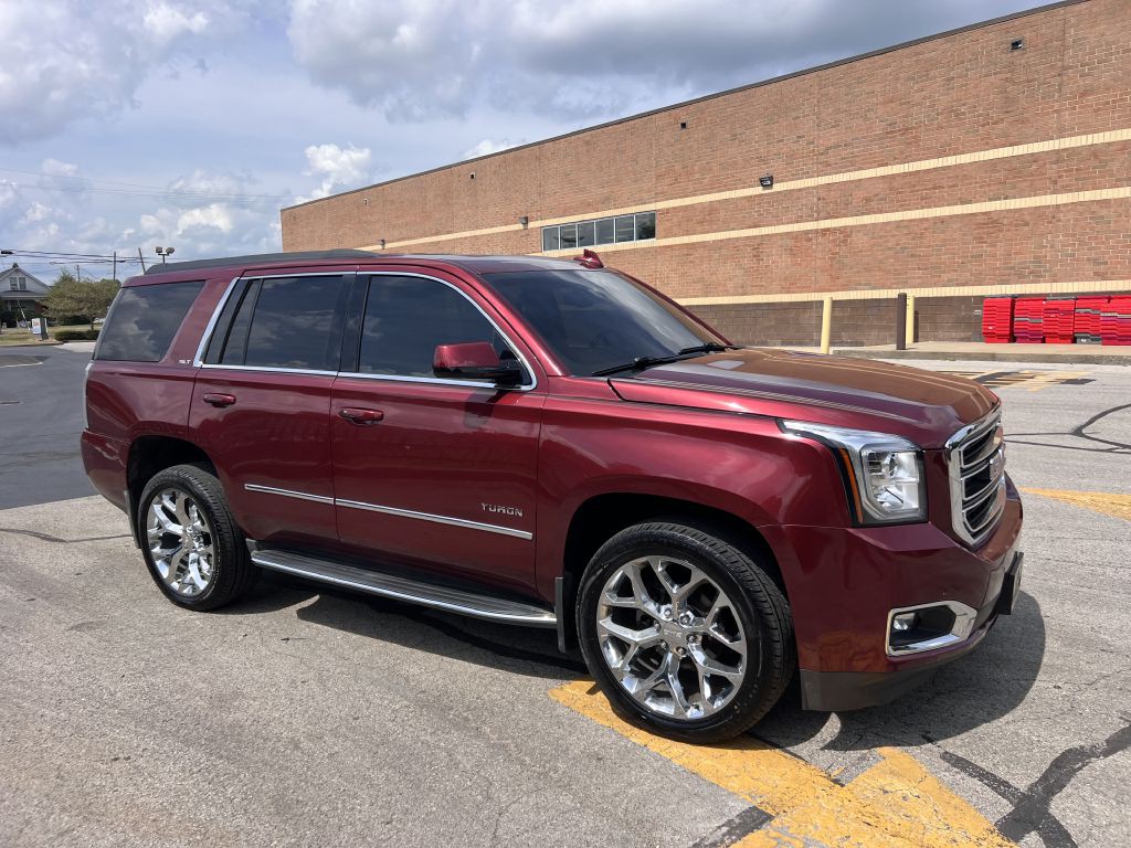 2017 GMC Yukon Image 3