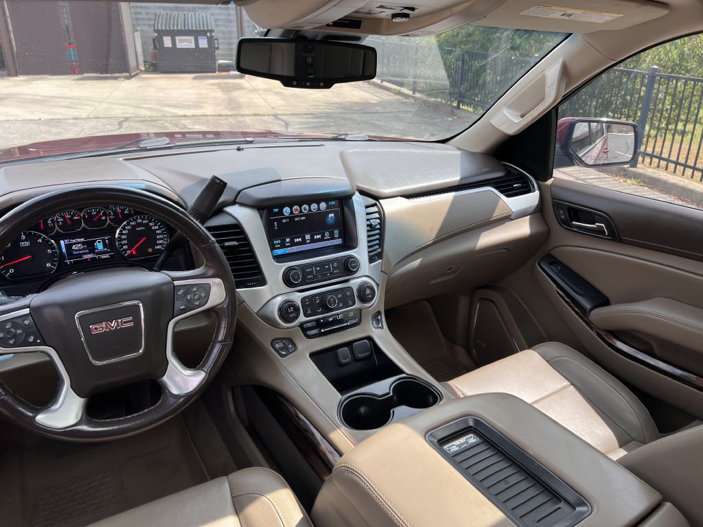 2017 GMC Yukon Image 11