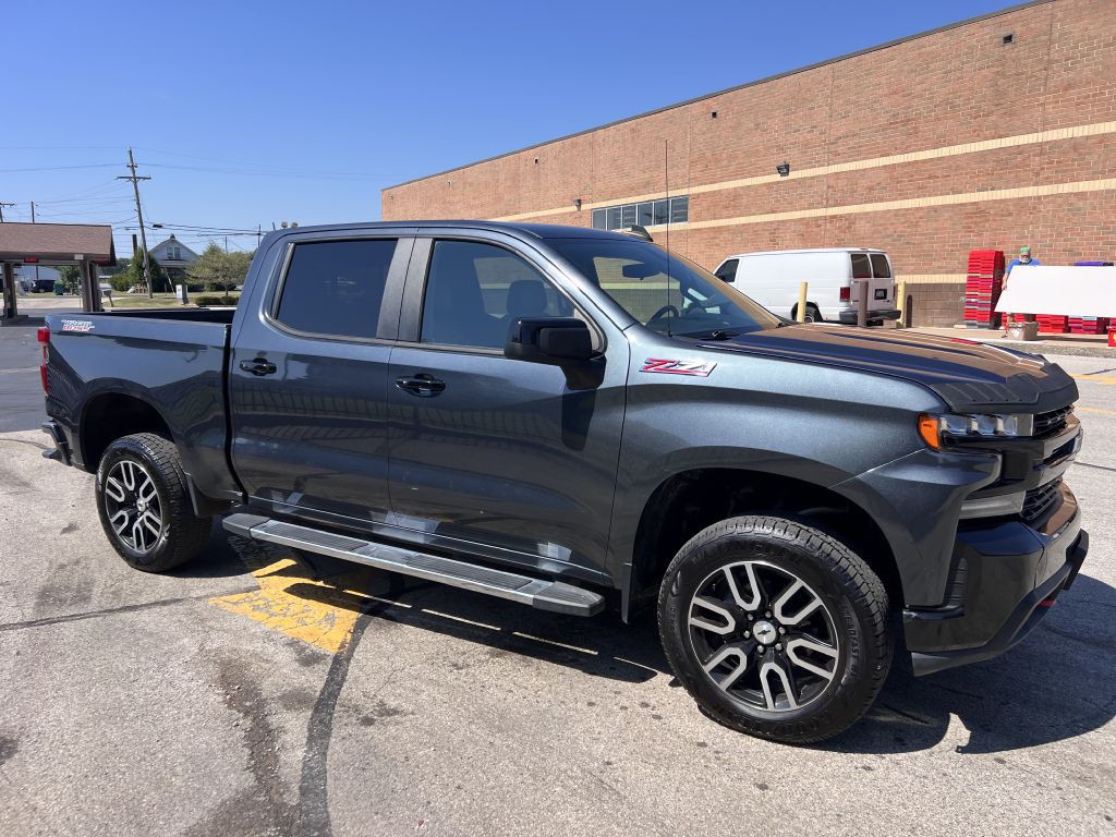 2019 Chevrolet Silverado 1500 Image 3